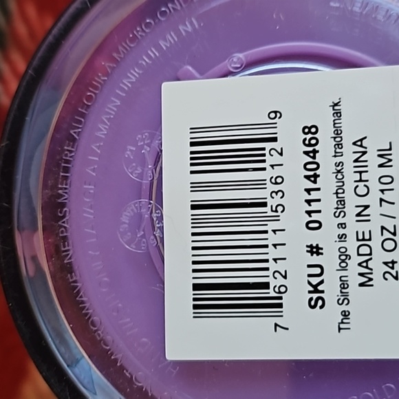 NWT Starbucks Valentine’s 2023 Love Confetti Venti/24oz Cold Drink Tumbler - Picture 4 of 4
